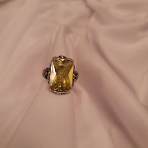 Peridot sterling silver ring